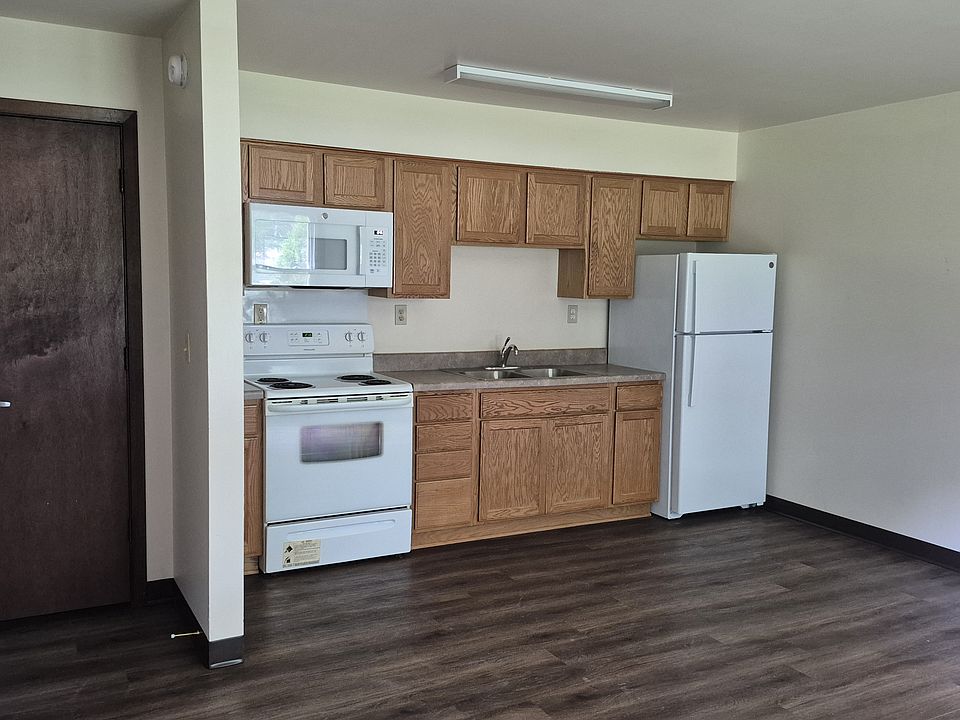 1st image of 319 N East St #21002475