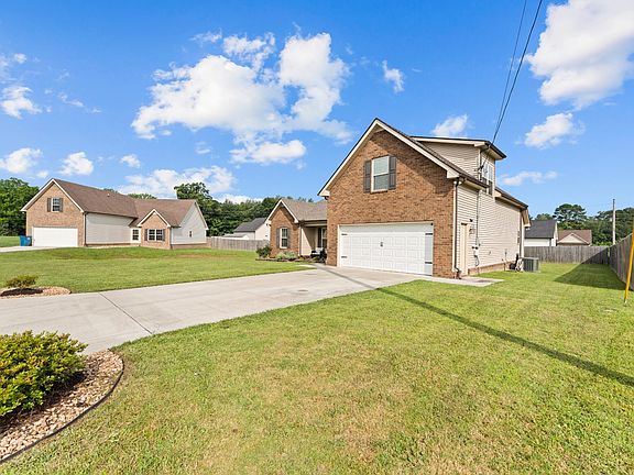 2nd image of 115 Grace Ct