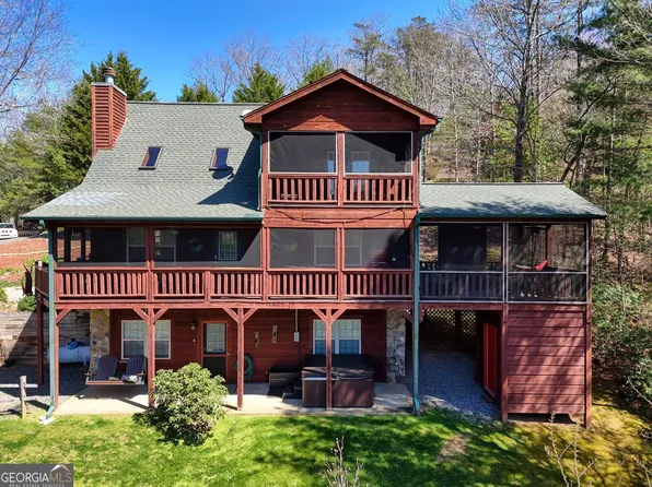 6128 Ruth Dr, Young Harris, GA 30582