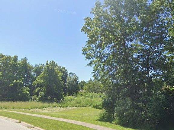 2nd image of 123 & 127 Venturi Dr