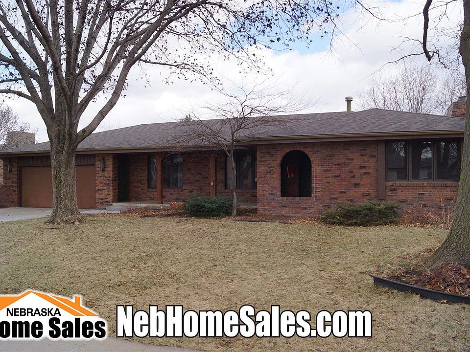 1st image of 7521 Whitestone Dr