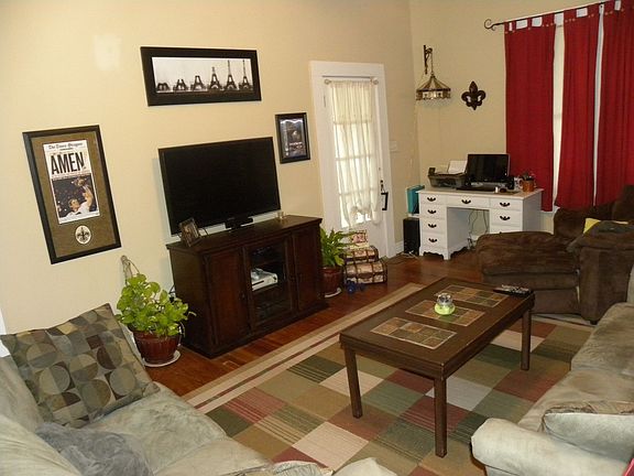 5th image of 2303 Creole St