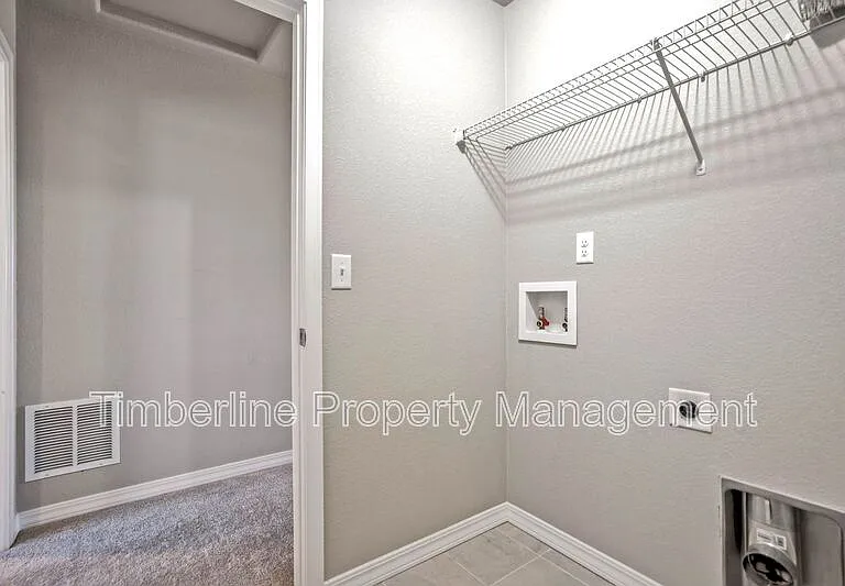 7824 Woodmen Center Hts — Photo 36