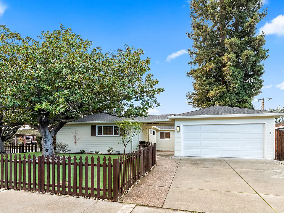 670 McCarty Ave