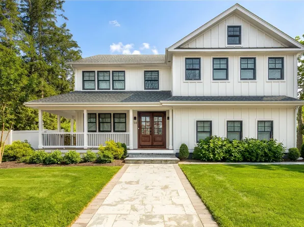 18 Sea Gate Ave, Westhampton, NY 11977