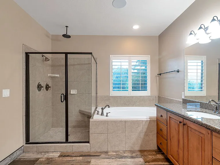 14637 S Woods Landing Ct — Photo 22