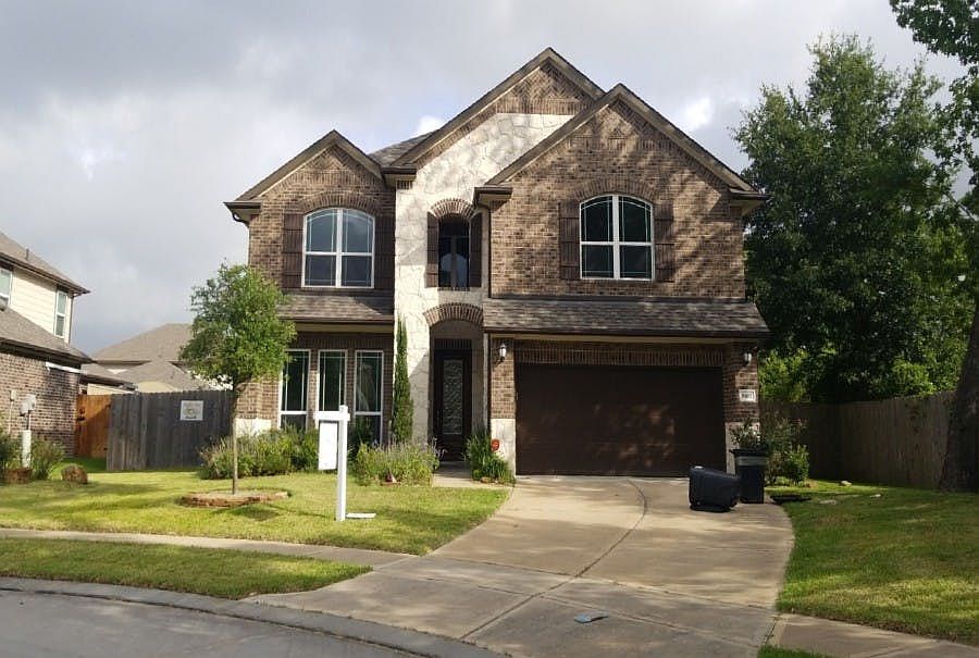 1st image of 8102 Braddock Hills Ln