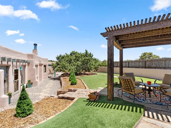 34 Alondra Rd, Santa Fe, NM 87508
