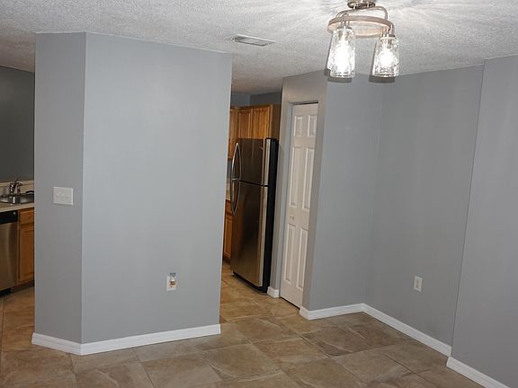 4th image of 5600 Bentgrass Dr Unit 106