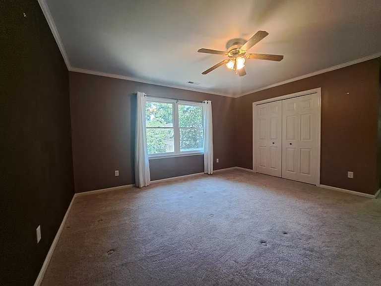 11 Roberts Rd — Photo 21