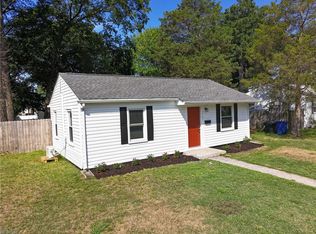 7707 Wickham Ave, Newport News, VA 23605