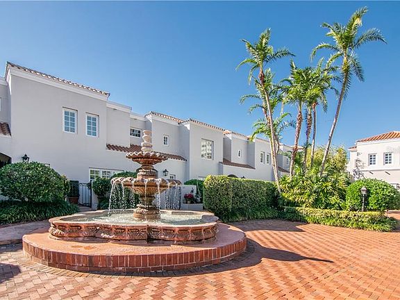 2nd image of 4957 Bayshore Blvd