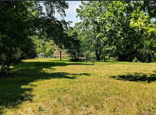 54 Pearl Rd, Rocky Pt, NY 11778