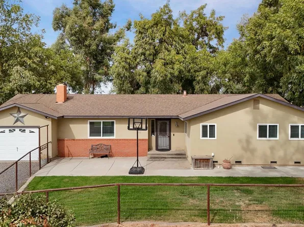 10631 Workman Rd, Oakdale, CA 95361