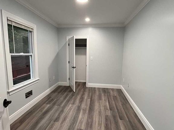 3rd image of 35 Herbert Ave #1