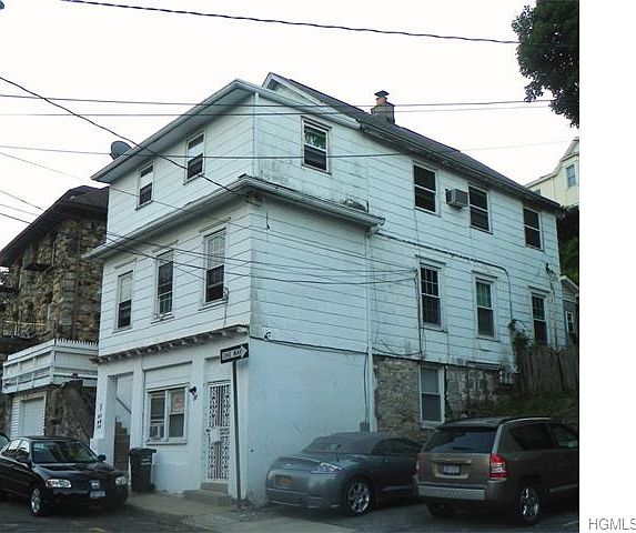 1st image of 21 Prospect St #2