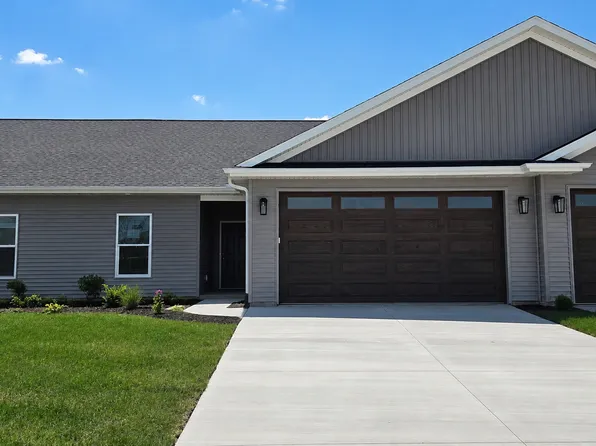 307 E Donahue St, Eldridge, IA 52748