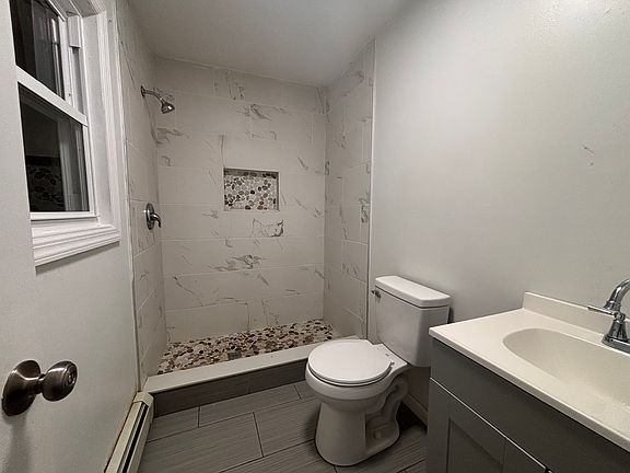5th image of 130-132 20th Ave #1