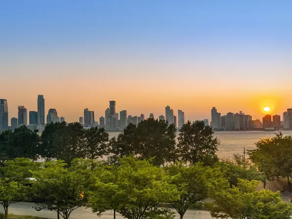 290 West Street image 4 of 19