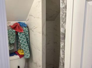 76-15 172nd St FLOOR 2, Fresh Meadows, NY 11366