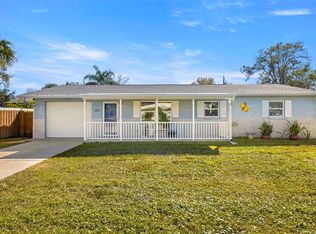 683 Orangewood Dr, Dunedin, FL 34698