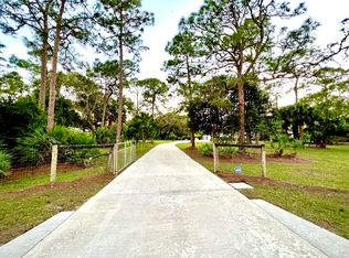 11909 165th Rd N, Jupiter, FL 33478