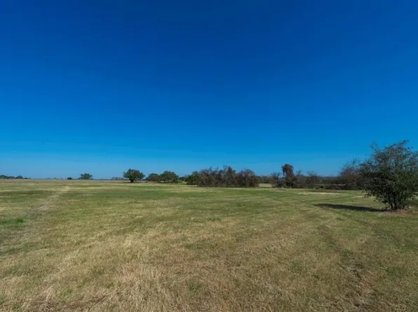 8012 Schuster Road, Nechanitz, TX 78946