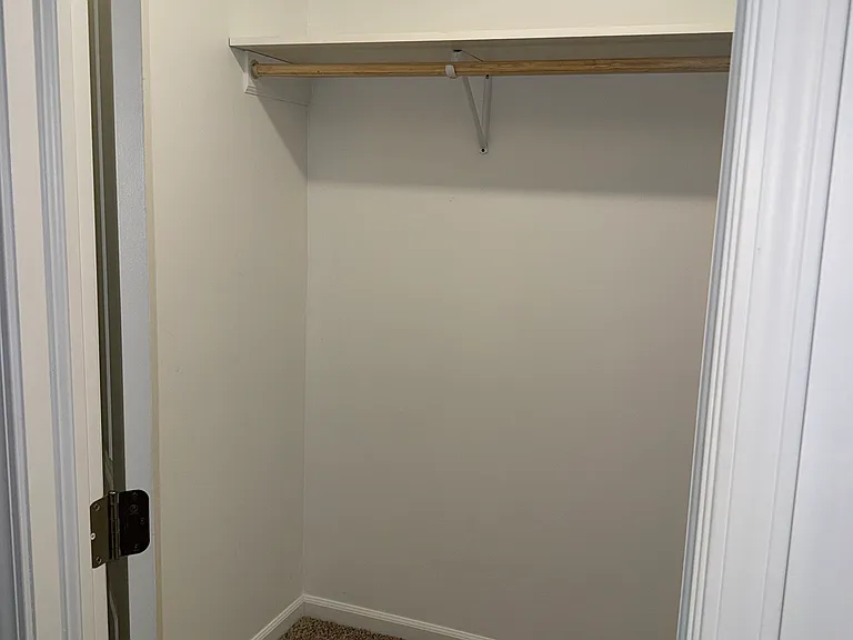 2216 Country Club Dr — Photo 19