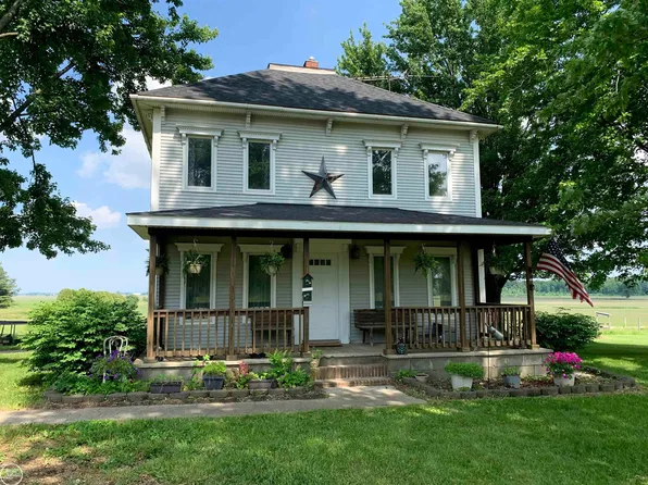 4153 Sandusky Rd, Peck, MI 48466