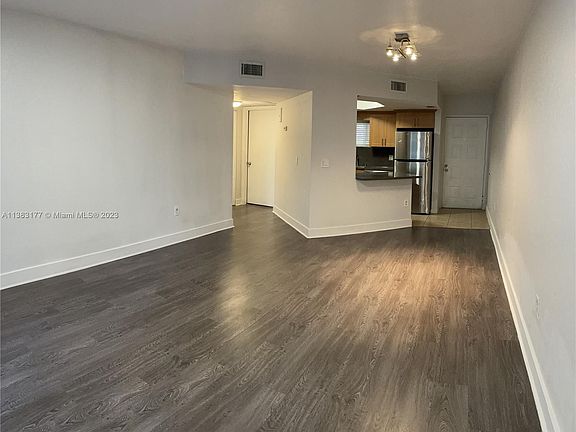 2nd image of 8225 Lake Dr APT 202
