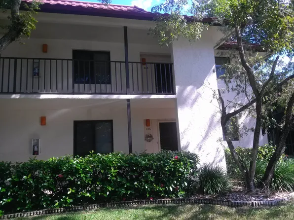 4963 Pepper Cir Unit D106, Naples, FL 34113