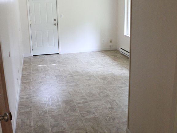 4th image of 2802 Falk Rd