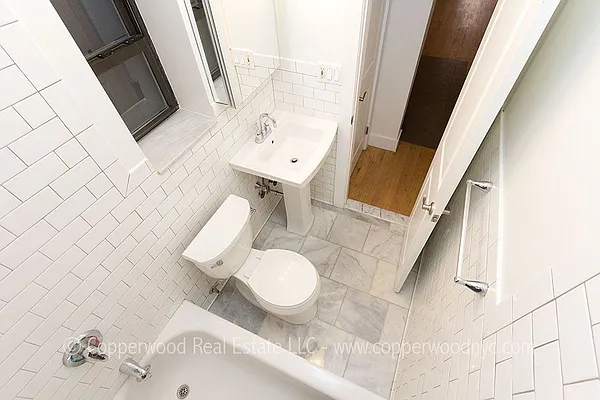 Rented by Copperwood Real Estate | media 42