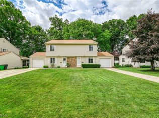 2292 Echo Valley Dr, Stow, OH 44224
