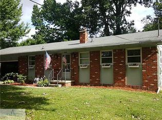 2600 Delta River Dr, Lansing, MI 48906
