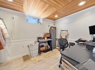 212 Highland Ave #B, Attleboro, MA 02703