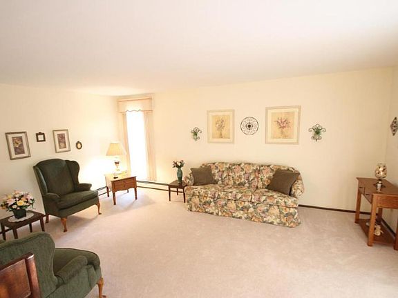 4th image of 5200 S Tuckaway Blvd Unit 266