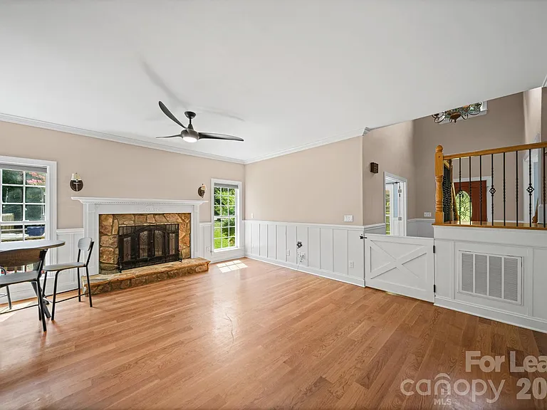 7107 Nesbit Rd — Photo 12