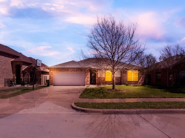 192 Hirth Dr, Crowley, TX 76036