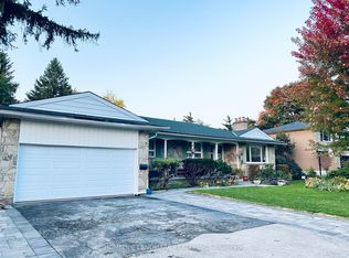 156 Guildwood Pkwy, Toronto, ON M1E 1P4