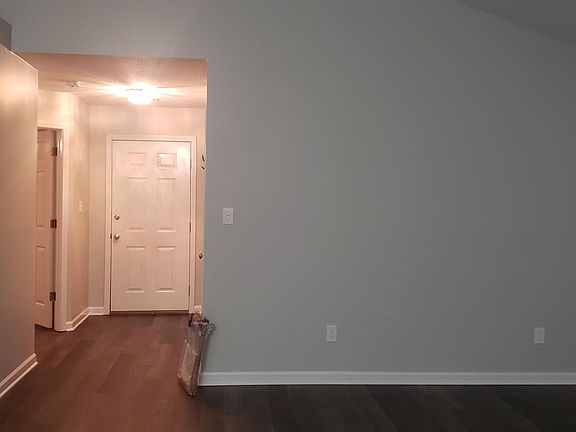 3rd image of 3380 Emerson Woods