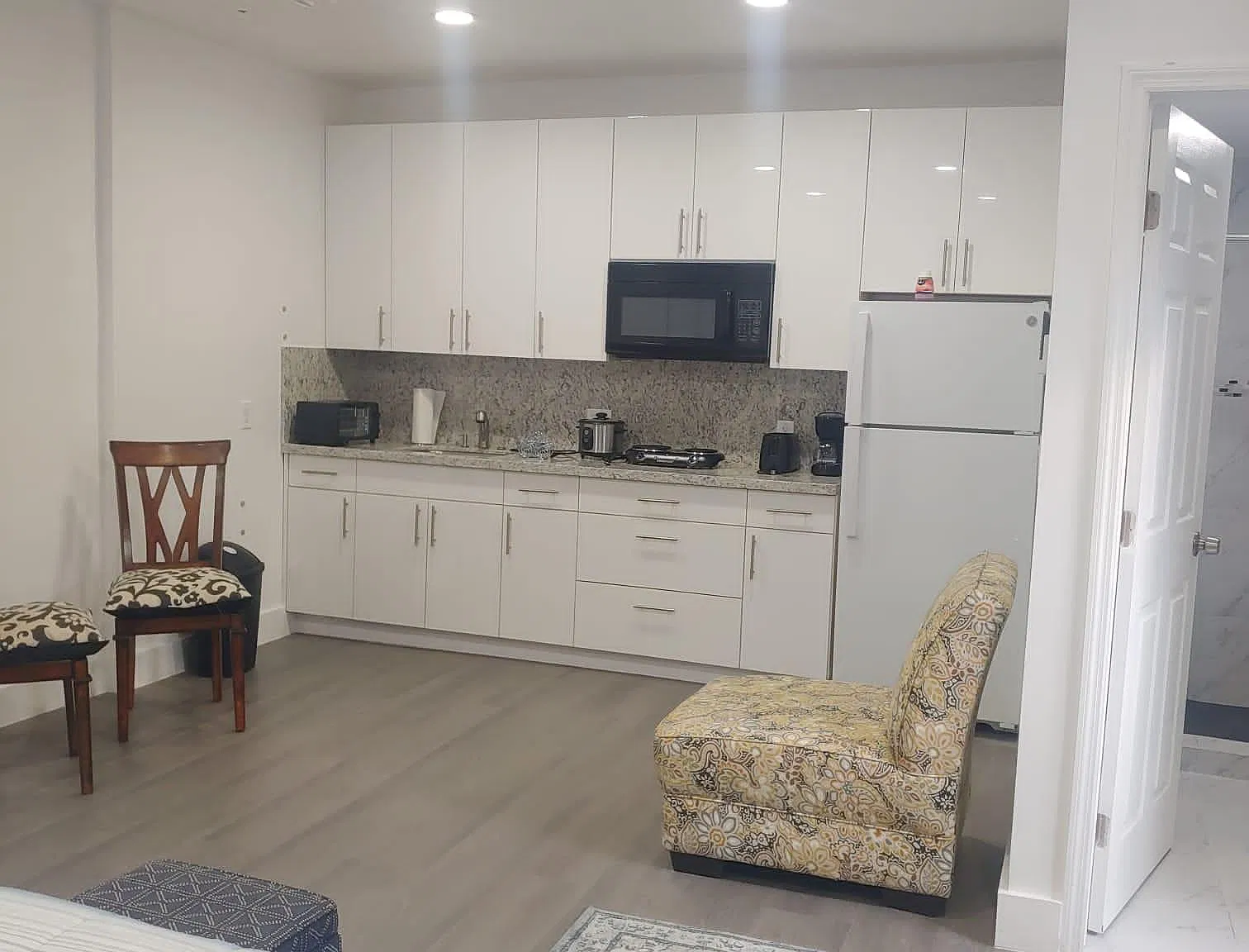 1 bed, $1,350 — Photo 1