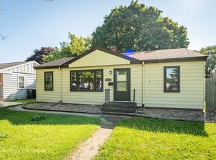 1033 Fulton Ave, Winthrop harbor, IL