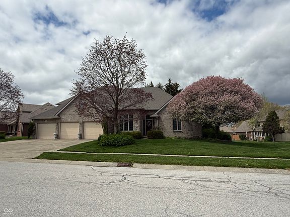 2nd image of 1304 Park Meadow Dr