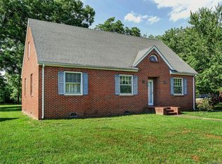 214 E Main St, Yale, VA 23890