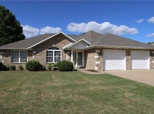 616 Aspen Pl, Prairie Grove, AR 72753