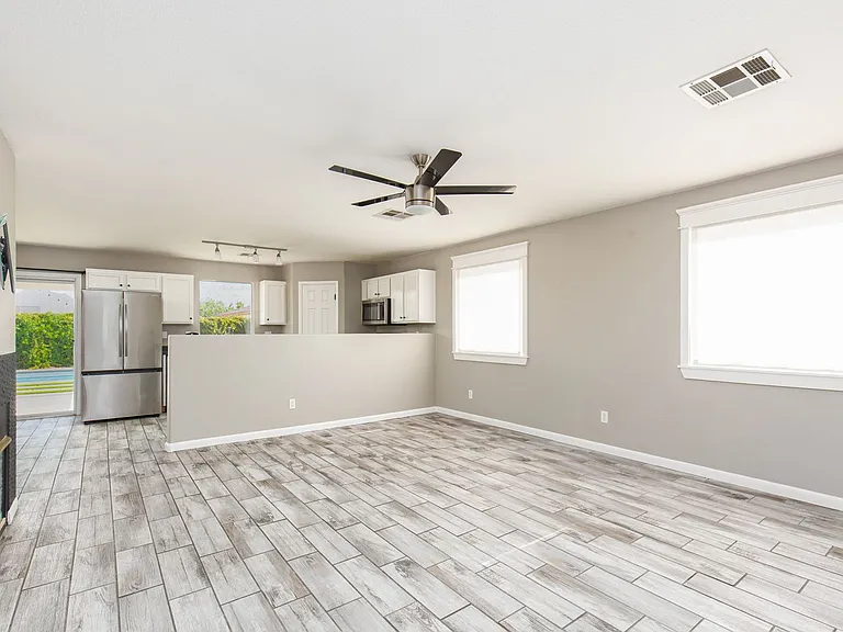 4912 Peaceful Pond Ave — Photo 10