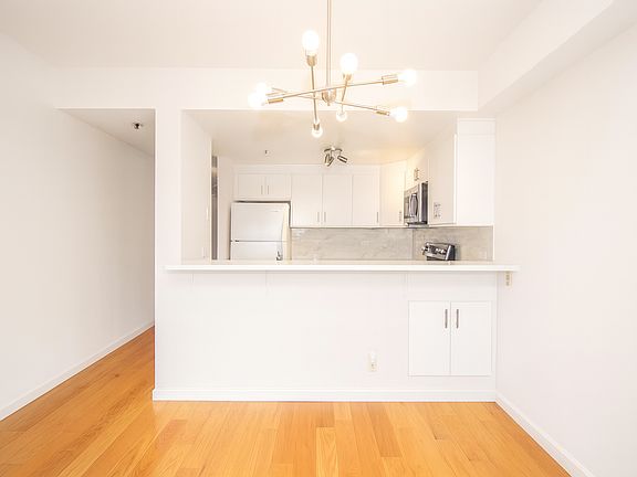 2nd image of 601 Van Ness Ave APT 642