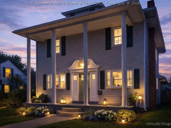 421 Dudding Ave, Hurricane, WV 25526