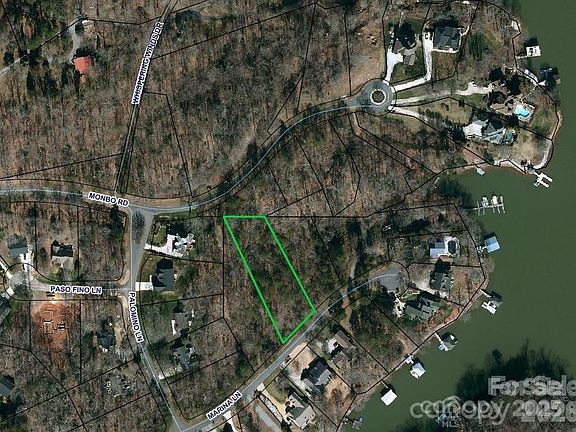 3rd image of 8444 Marina Ln